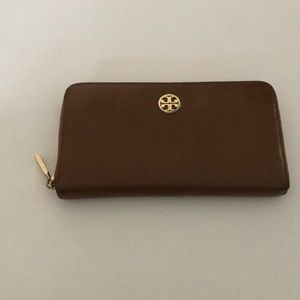 Tory Burch leather wallet